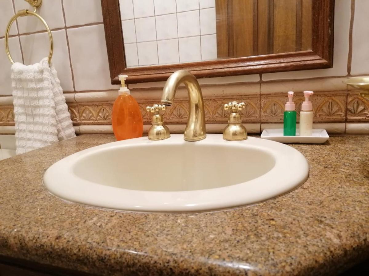 Suites Casa Blanca Santa Cruz de La Sierra Εξωτερικό φωτογραφία