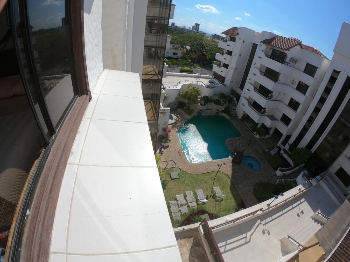 Suites Casa Blanca Santa Cruz de La Sierra Εξωτερικό φωτογραφία
