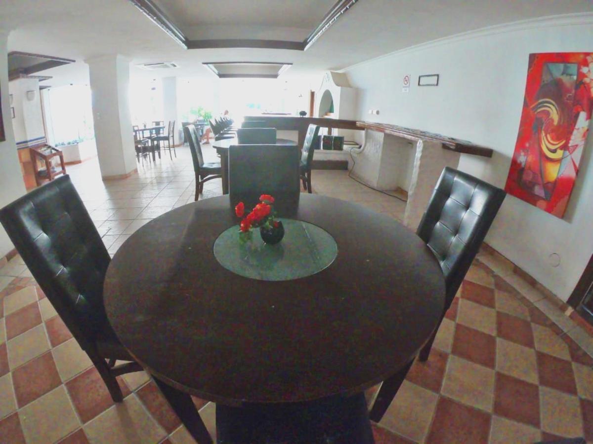 Suites Casa Blanca Santa Cruz de La Sierra Εξωτερικό φωτογραφία